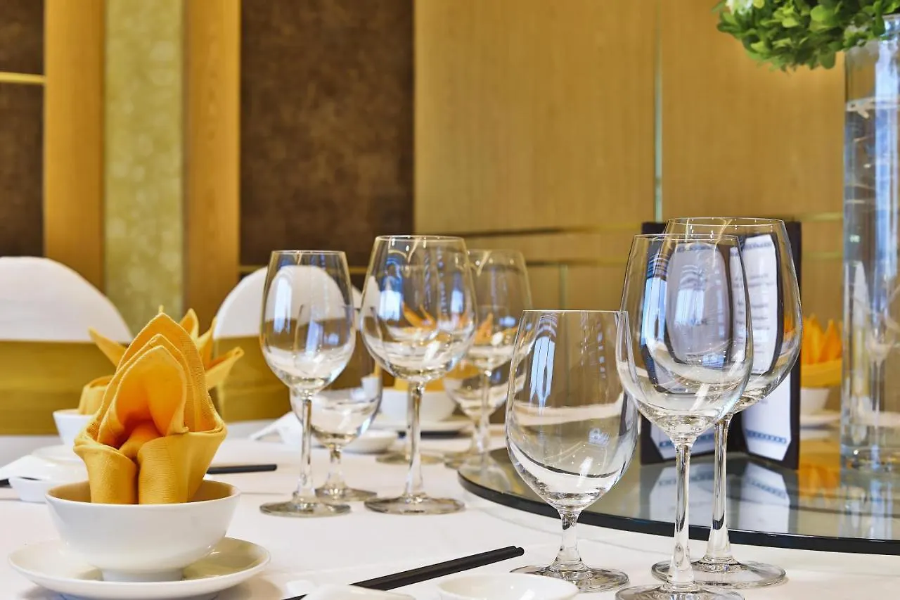 Muong Thanh Grand Da Nang Hotel 4*,  Vietnam